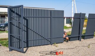 What Are the Latest Trends in Fence Design and Installation?